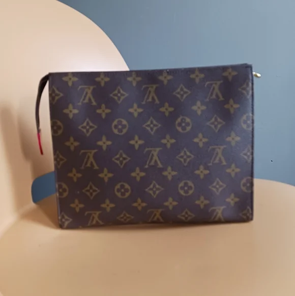 Louis Vuitton Pouch,toiletry, Cosmetic Bag, Case - Picture 2 of 14